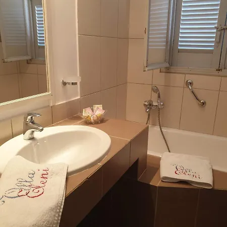 Pensjonat Eleni Vathy (Ithaca)