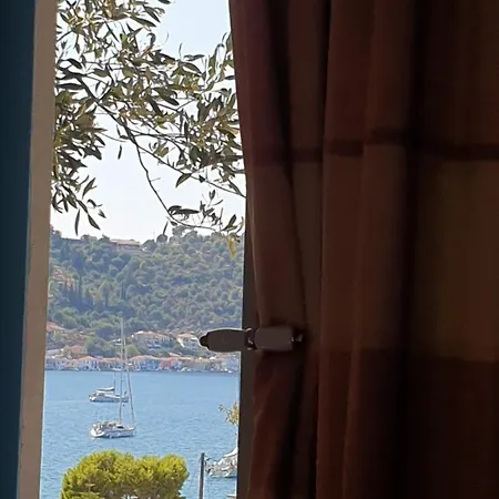 Eleni 4* Vathy (Ithaca)